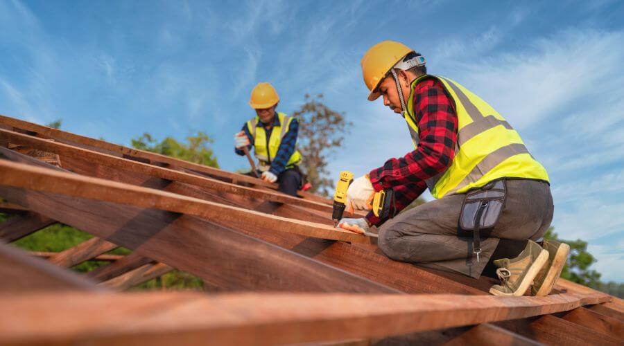 Professional Flat Roofing Installation services in Swatara, MN